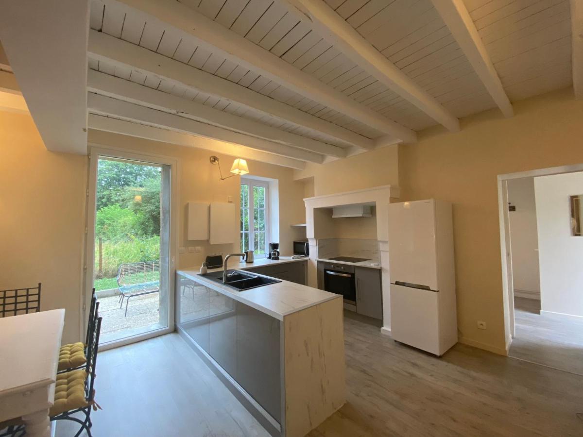 Maison Bourbonnaise idéalement placée Neuvy  Esterno foto