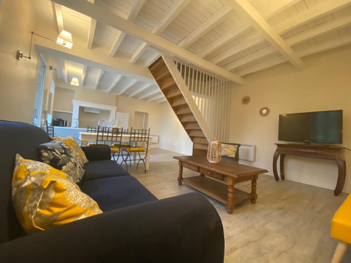 Maison Bourbonnaise idéalement placée Neuvy  Esterno foto